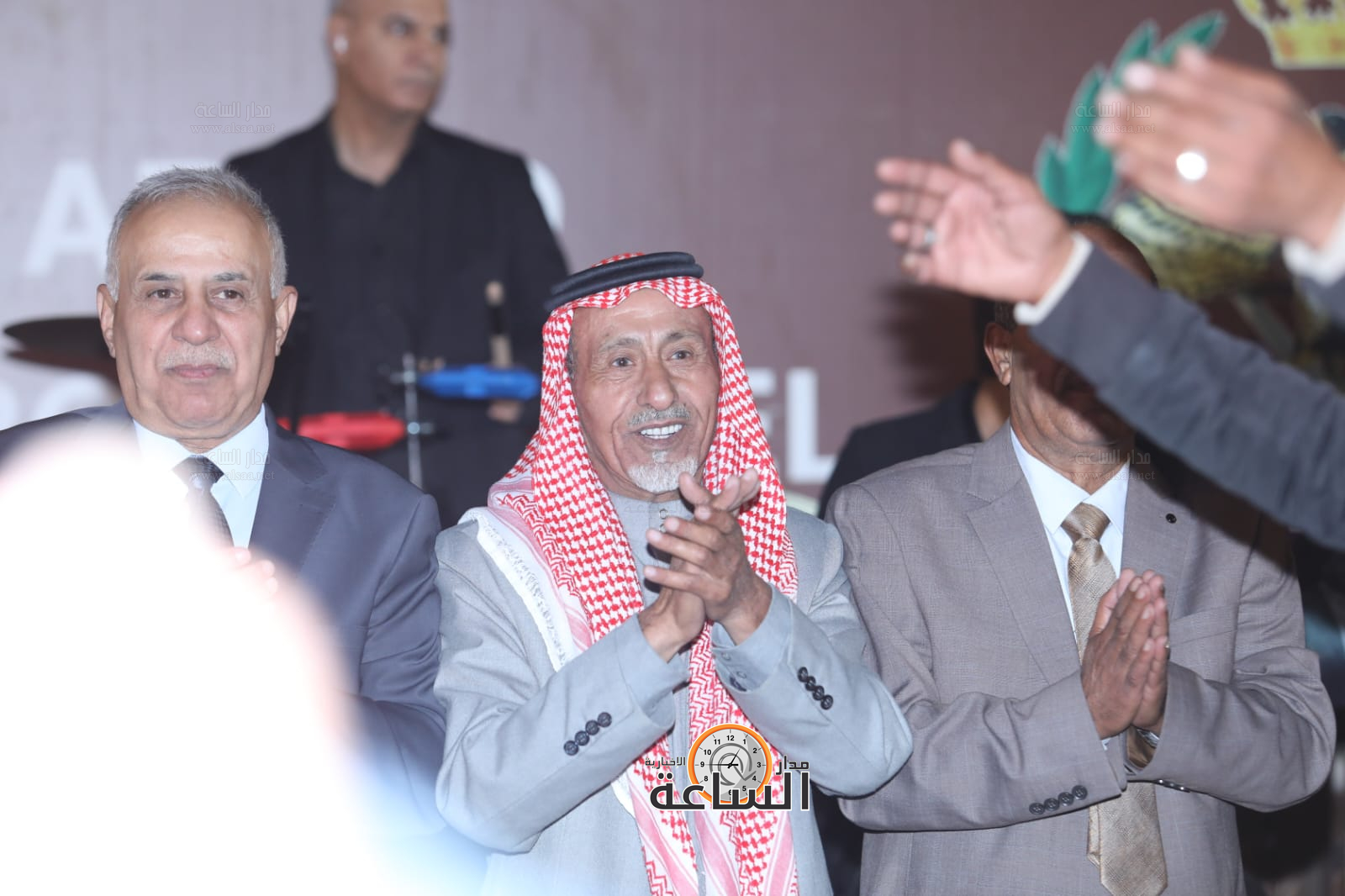 Madar Al-Saa Images 0.8002068021699222