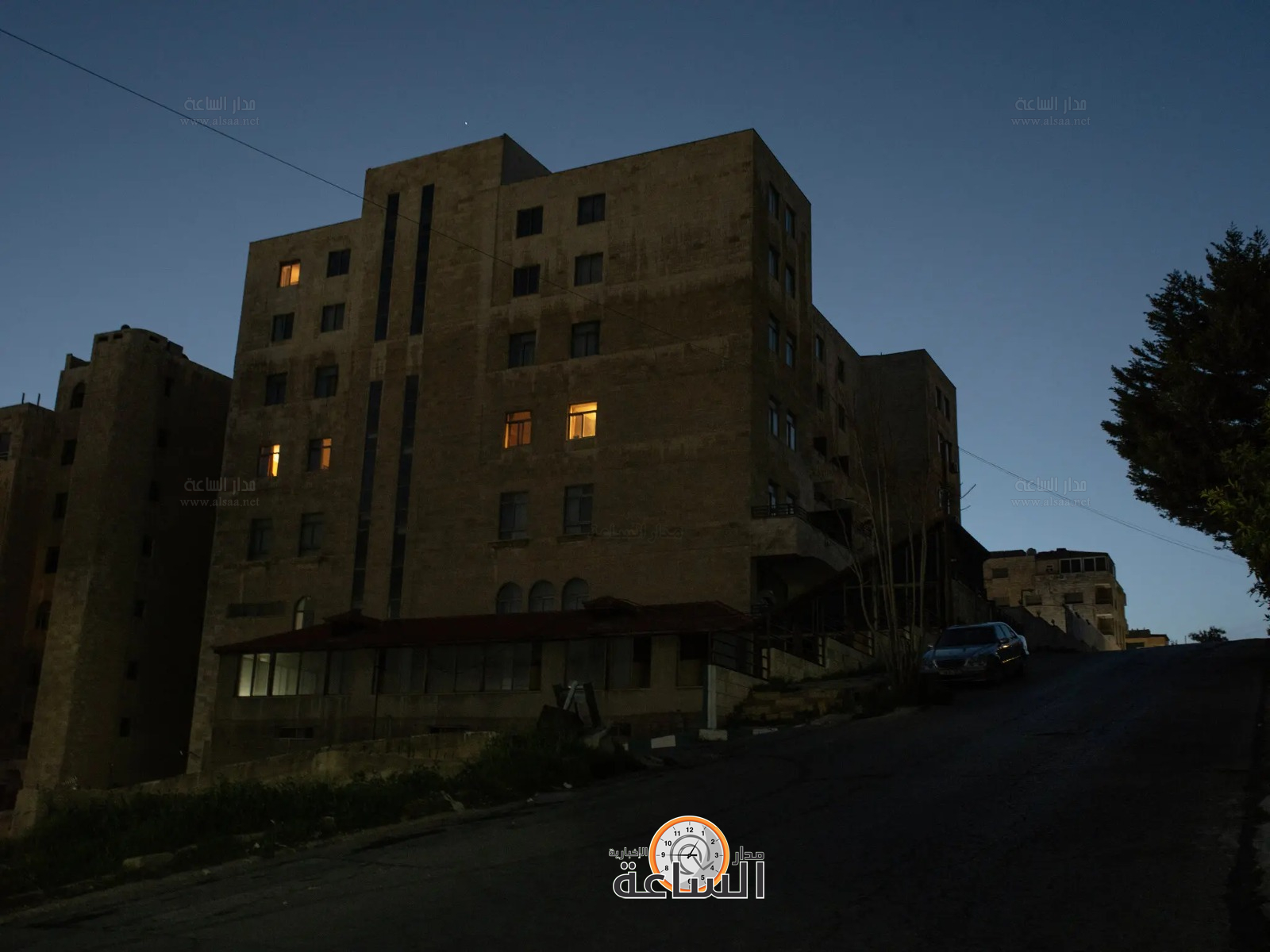 Madar Al-Saa Images 0.2717000289828322