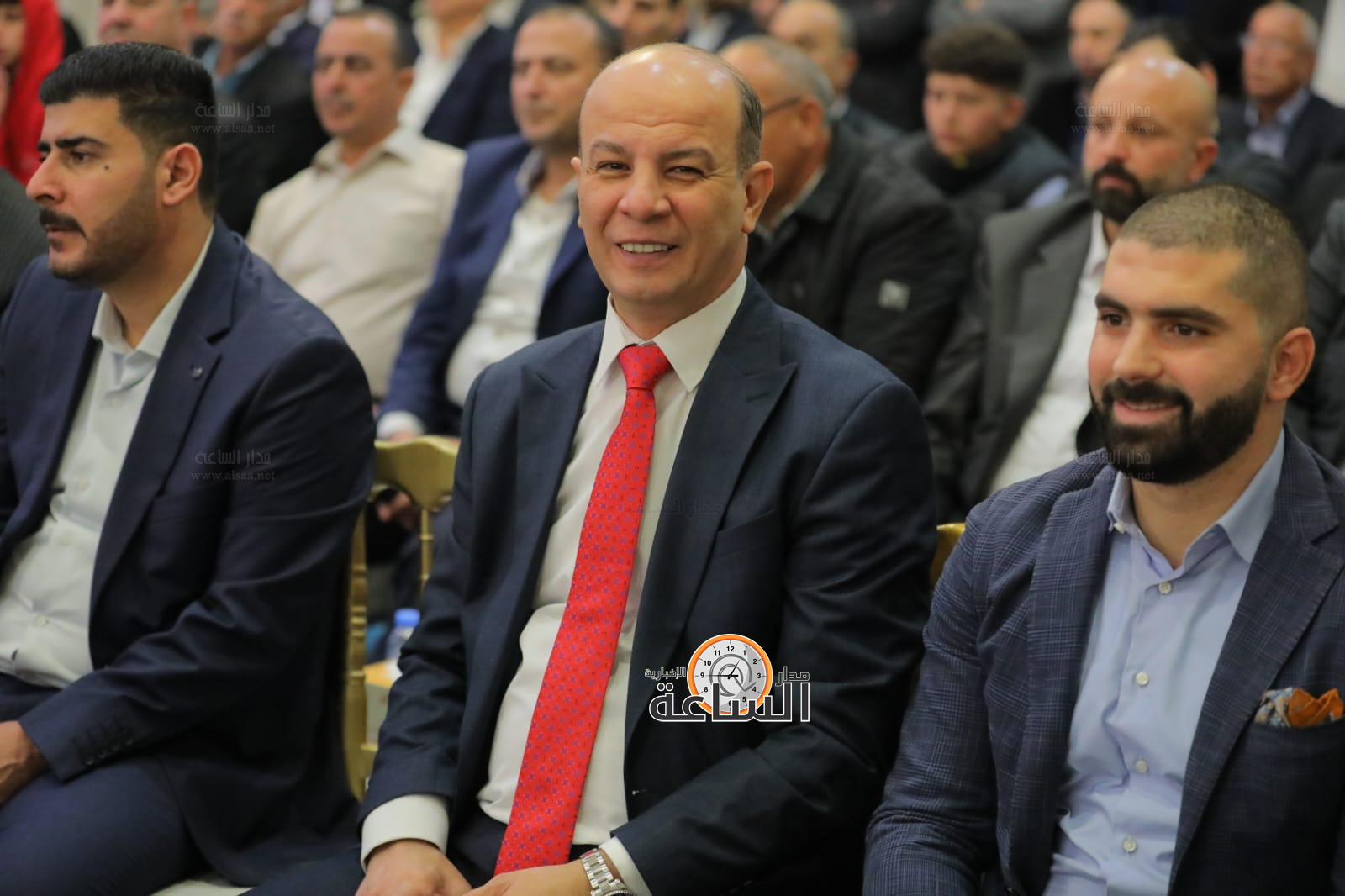 Madar Al-Saa Images 0.7120897333056779