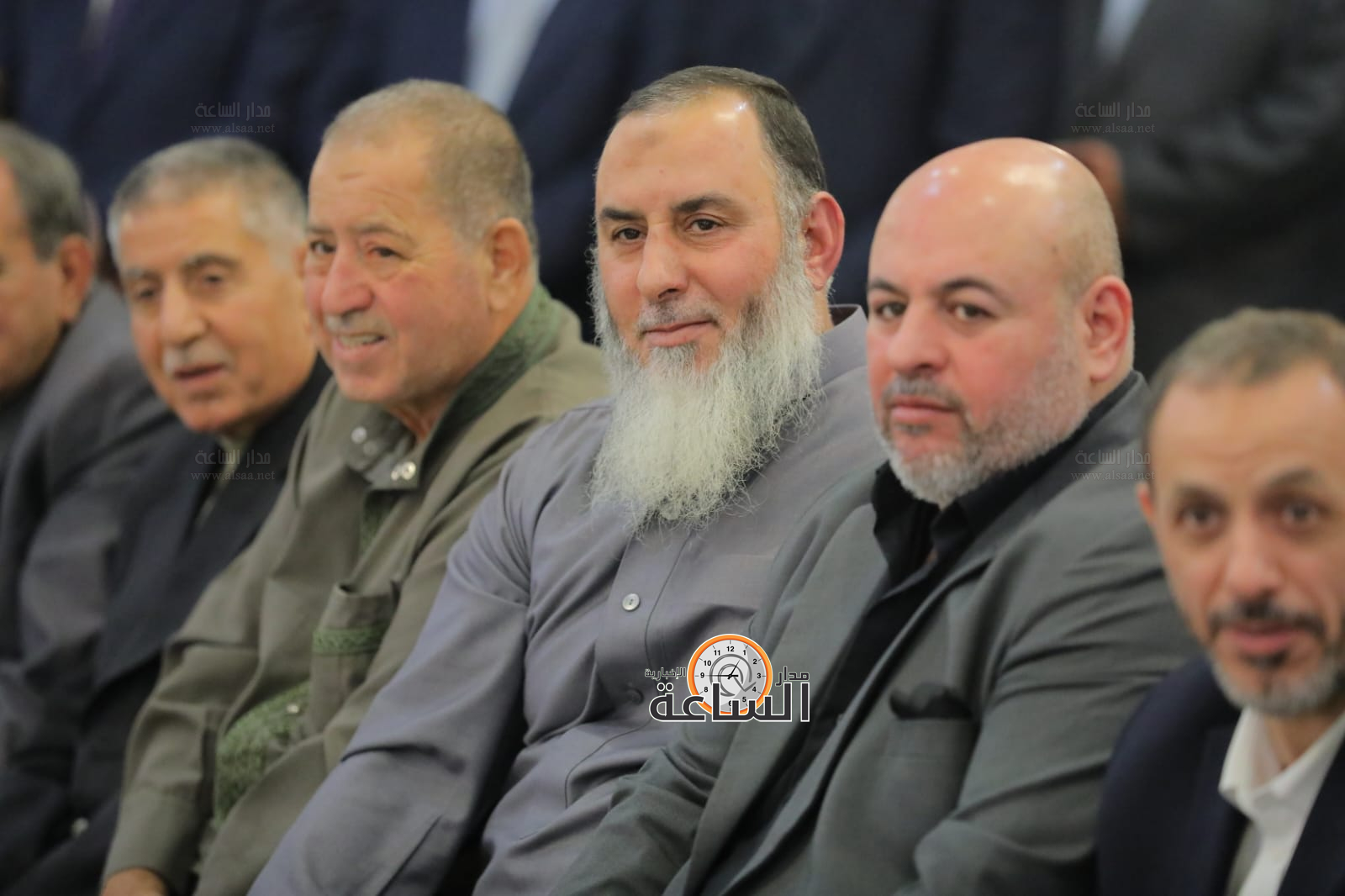 Madar Al-Saa Images 0.6160364664835578