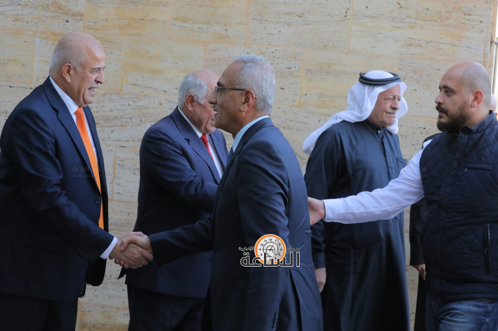 Madar Al-Saa Images 0.5619046690941805