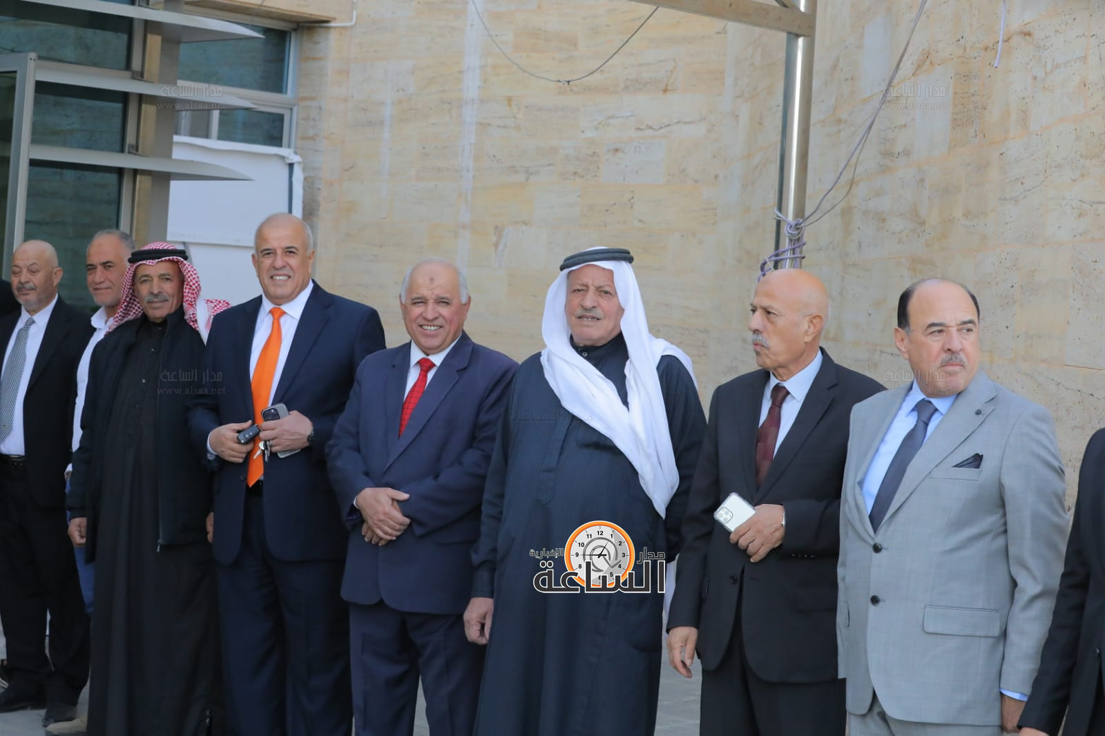 Madar Al-Saa Images 0.4846892917764043