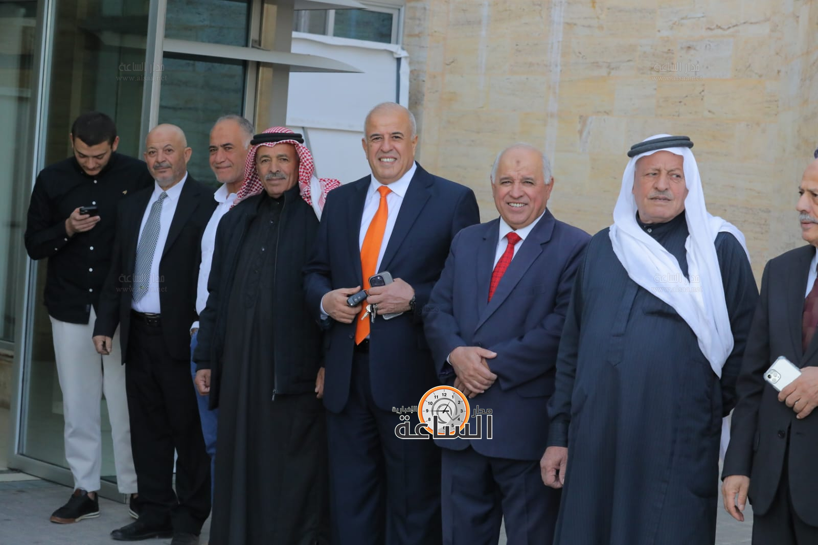 Madar Al-Saa Images 0.56767007501685