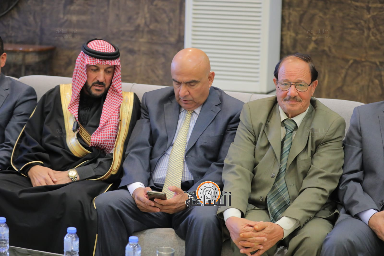 Madar Al-Saa Images 0.4907258624962305