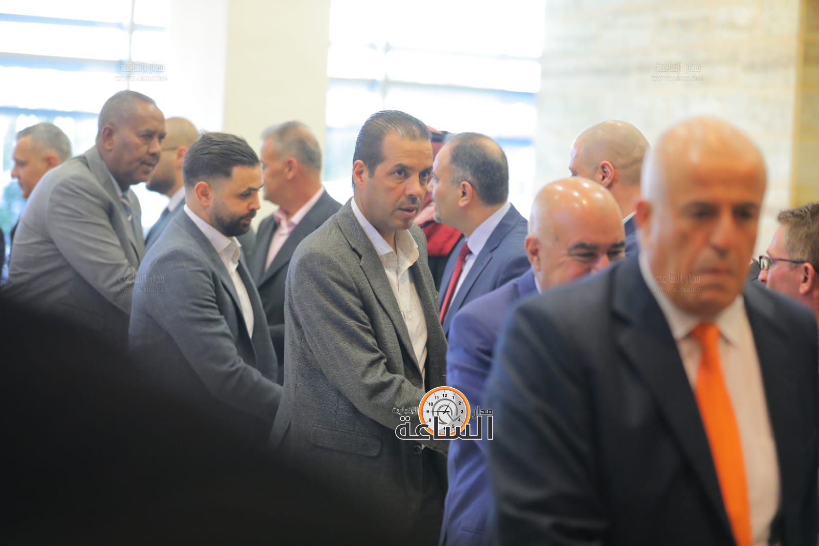 Madar Al-Saa Images 0.47853637163790874