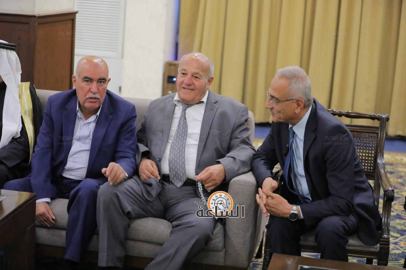 Madar Al-Saa Images 0.9055175879383512