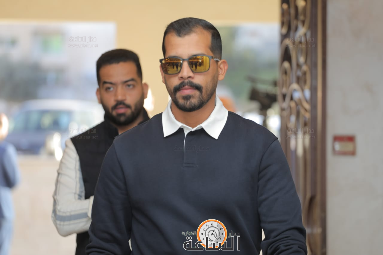 Madar Al-Saa Images 0.574338629405081