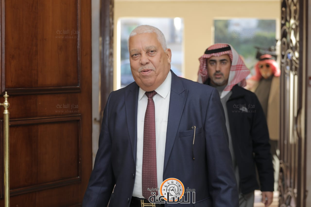 Madar Al-Saa Images 0.7362246533938821