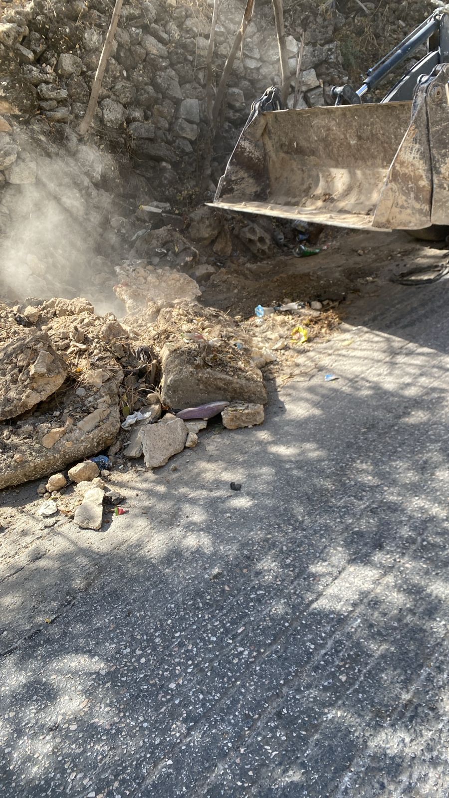 Madar Al-Saa Images 0.2559809135789146