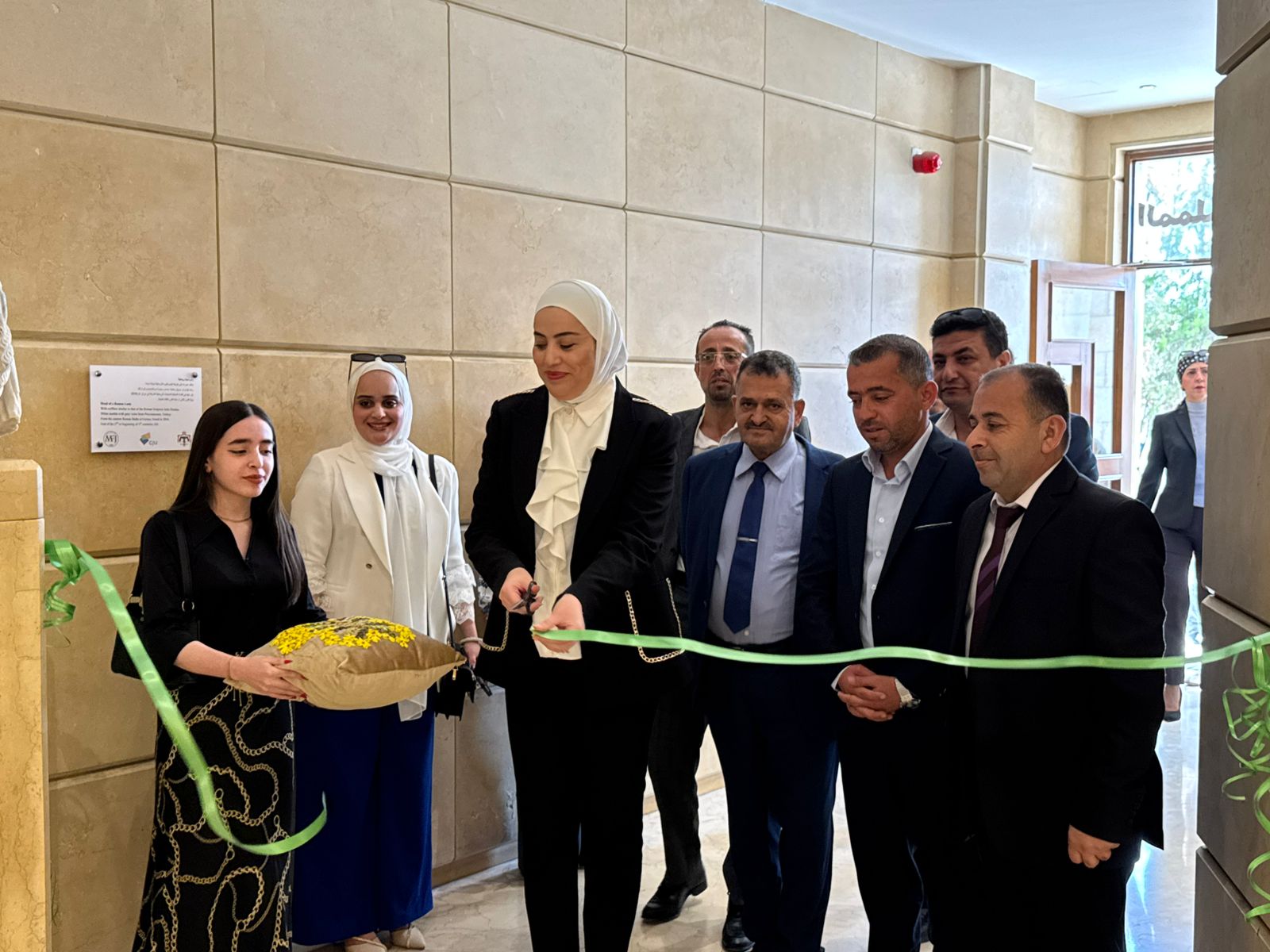 Madar Al-Saa Images 0.24053951353194813