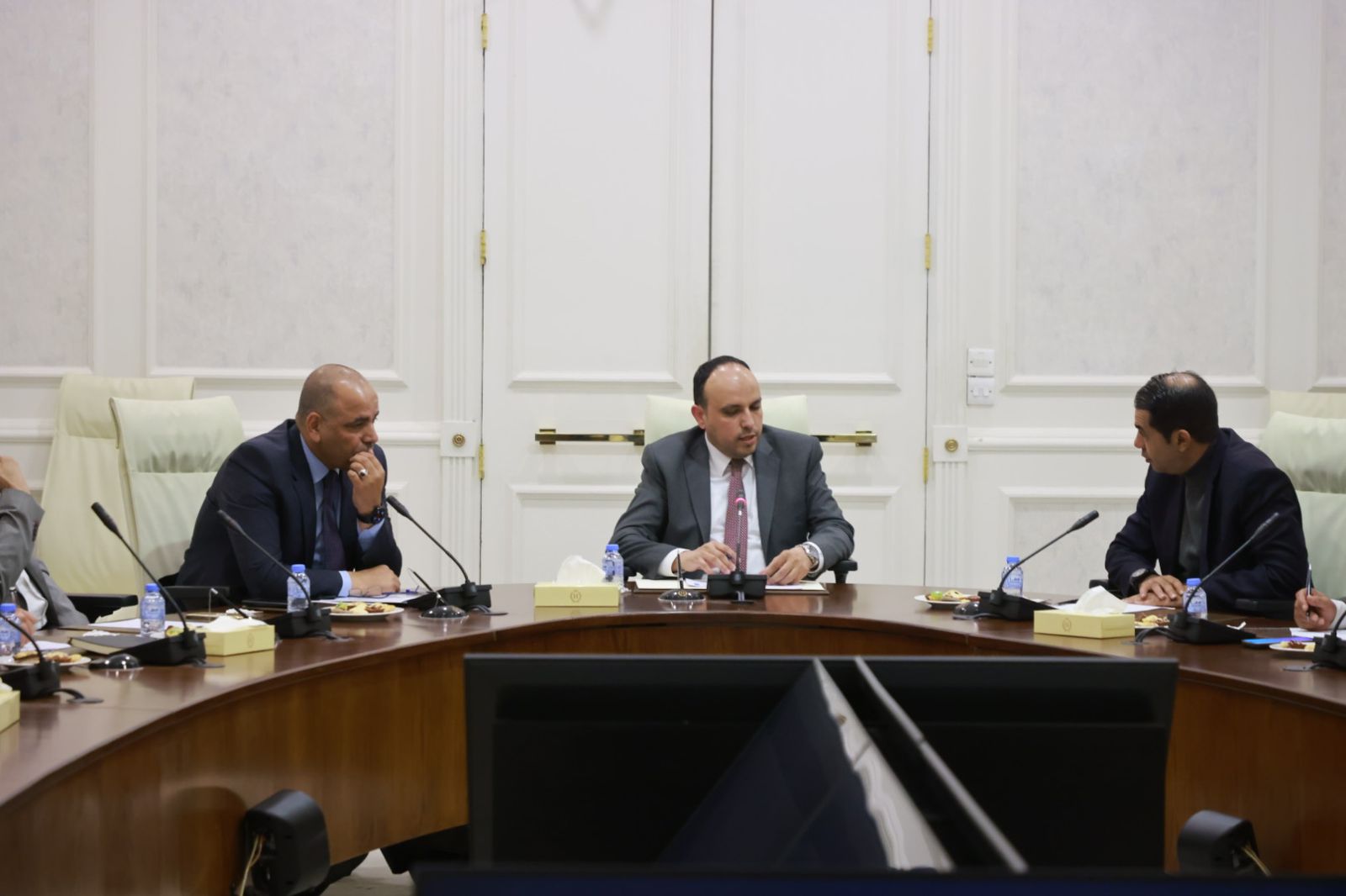 Madar Al-Saa Images 0.7220090554853409