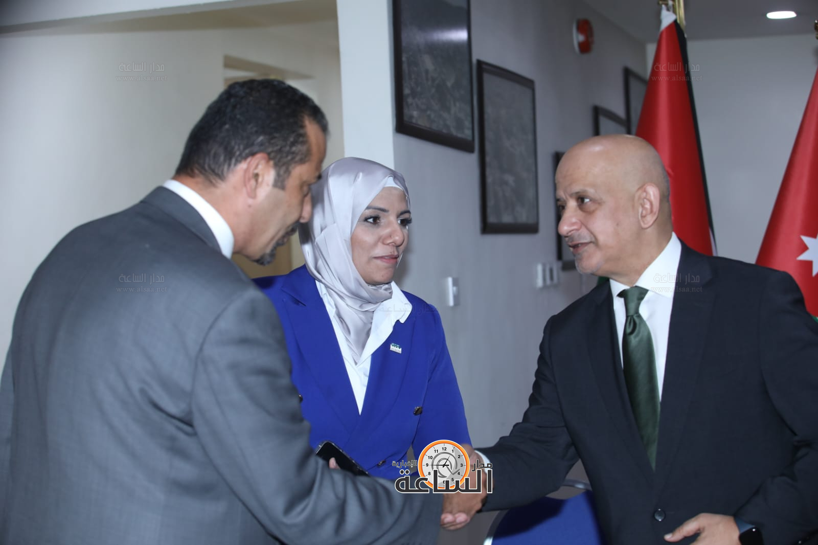 Madar Al-Saa Images 0.19725394302963228