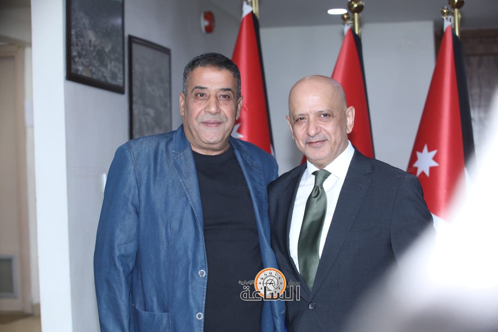 Madar Al-Saa Images 0.9150660216743682