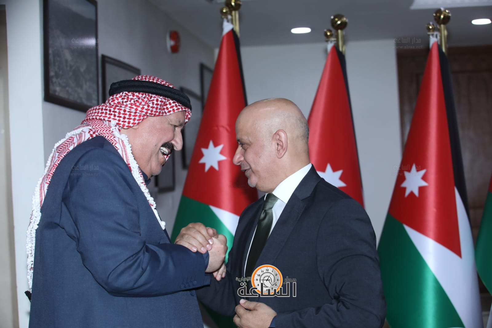 Madar Al-Saa Images 0.563168879122536