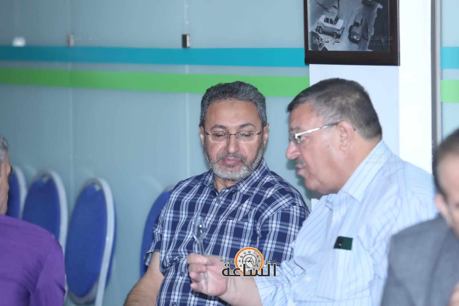 Madar Al-Saa Images 0.9319719896196128