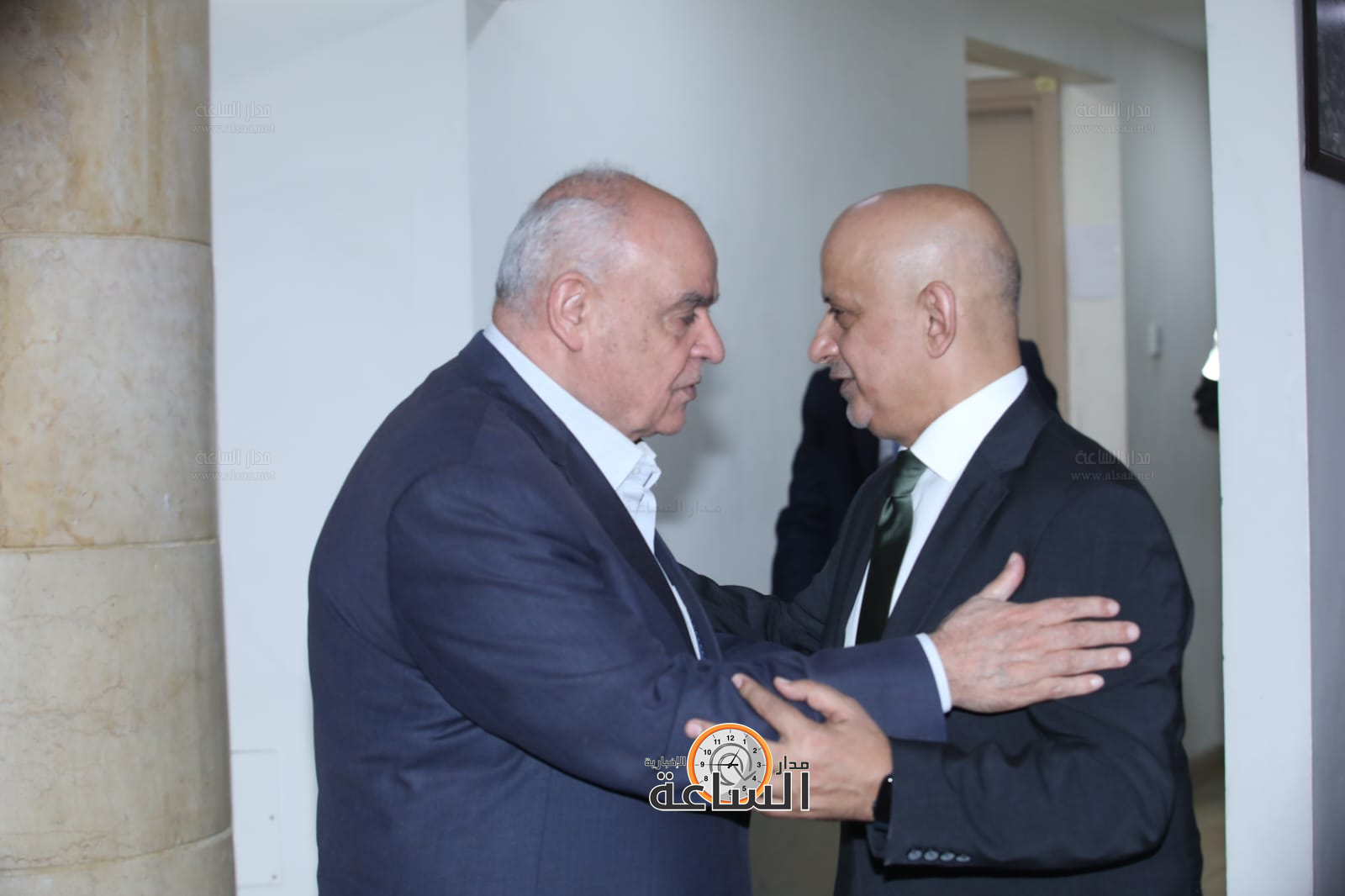 Madar Al-Saa Images 0.8596560981514141