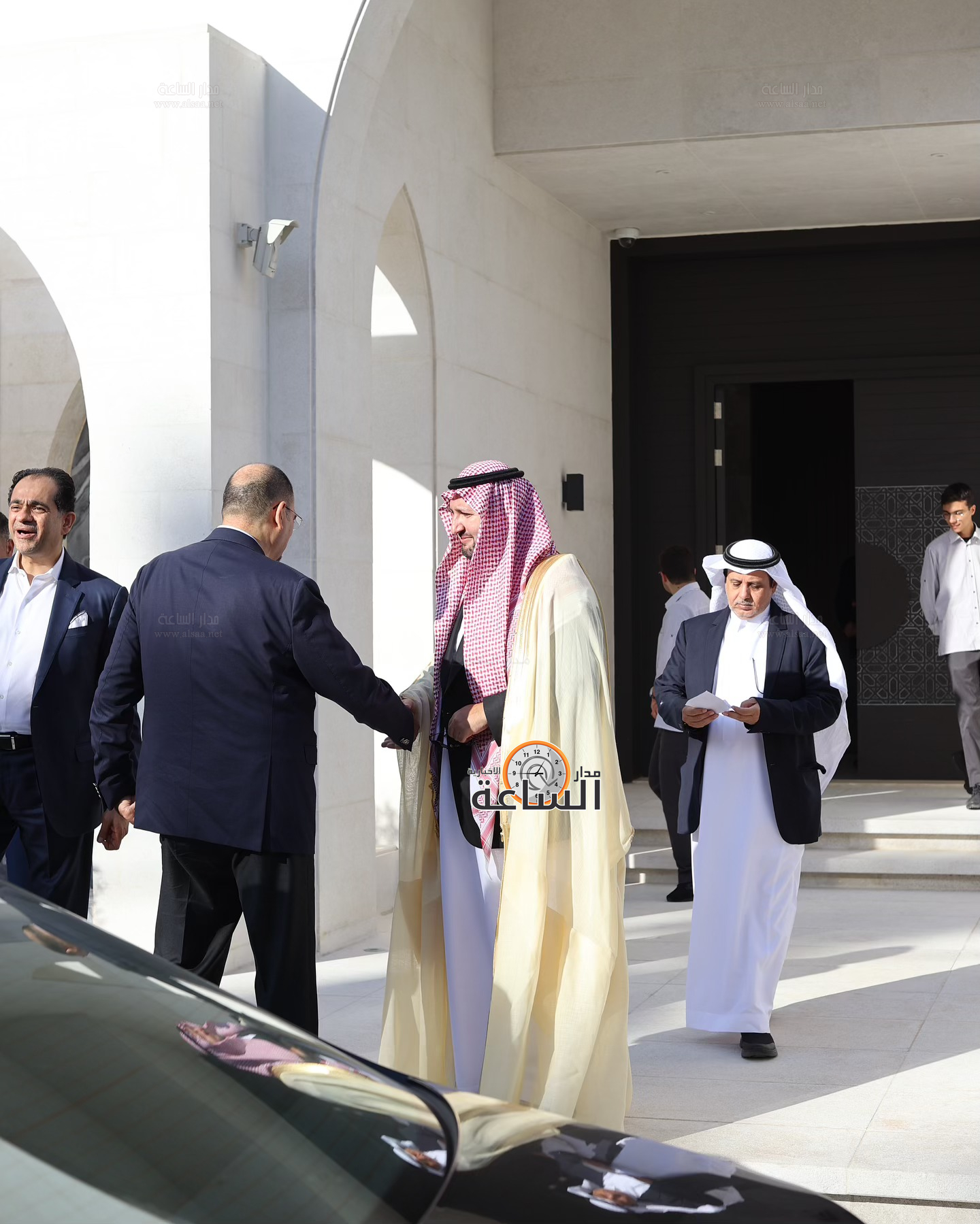 Madar Al-Saa Images 0.85299426860781