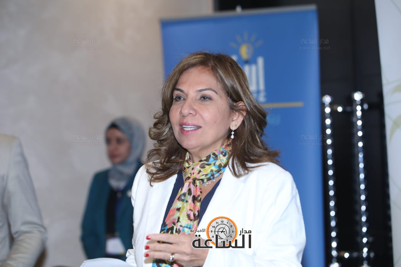 Madar Al-Saa Images 0.8986893152336295