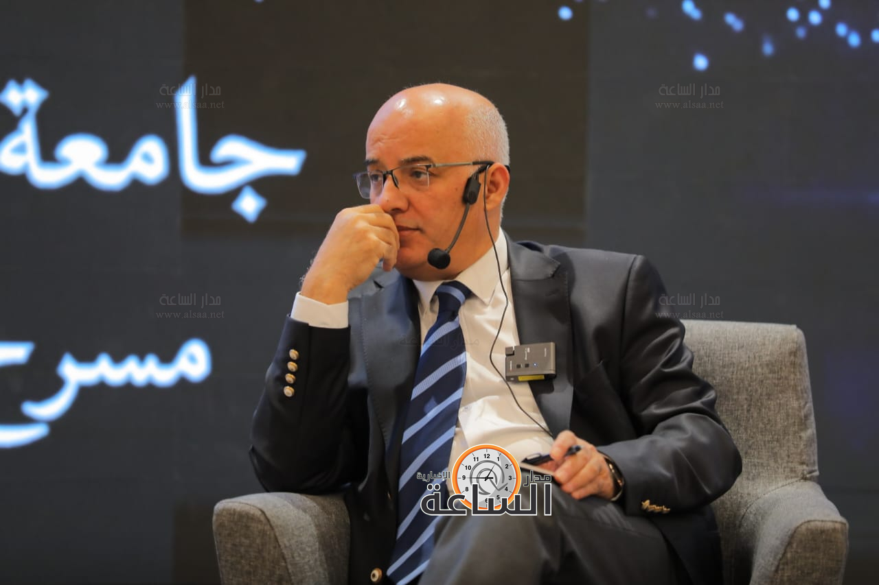 Madar Al-Saa Images 0.9697430881942157