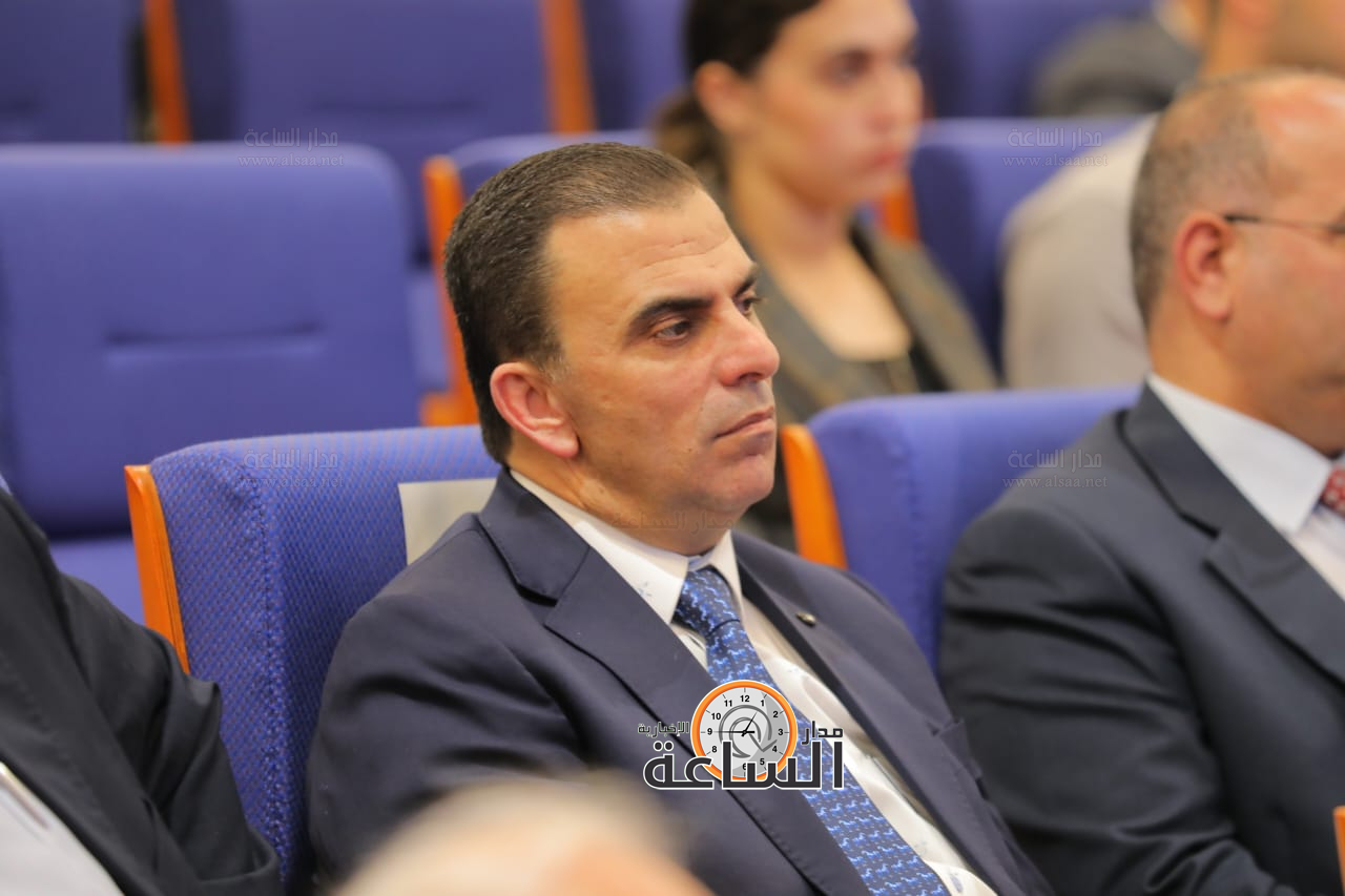 Madar Al-Saa Images 0.7389619029847023