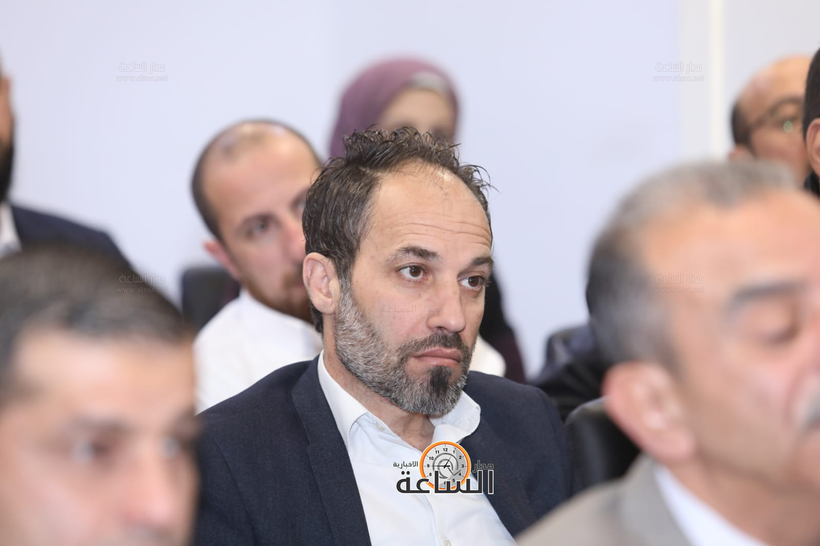 Madar Al-Saa Images 0.8460918888154654