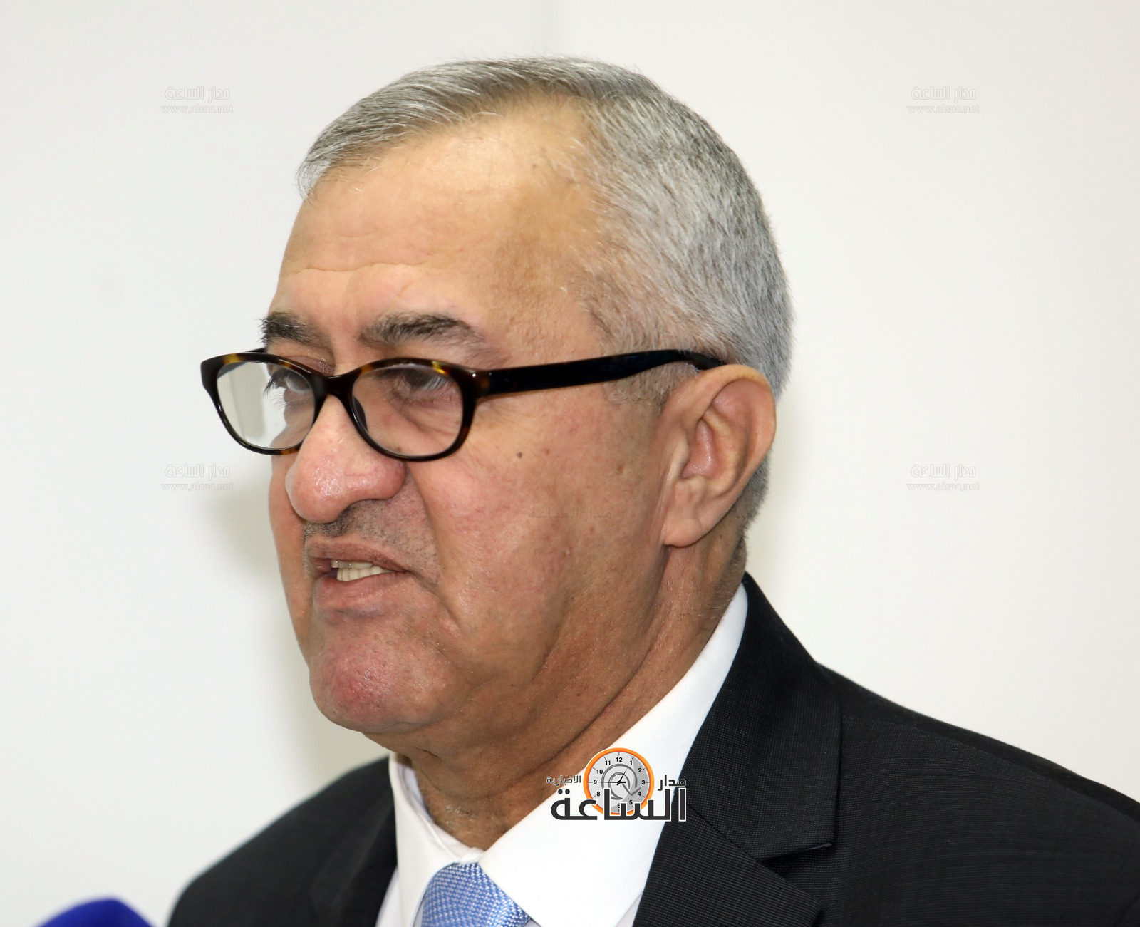 Madar Al-Saa Images 0.08896996928854017