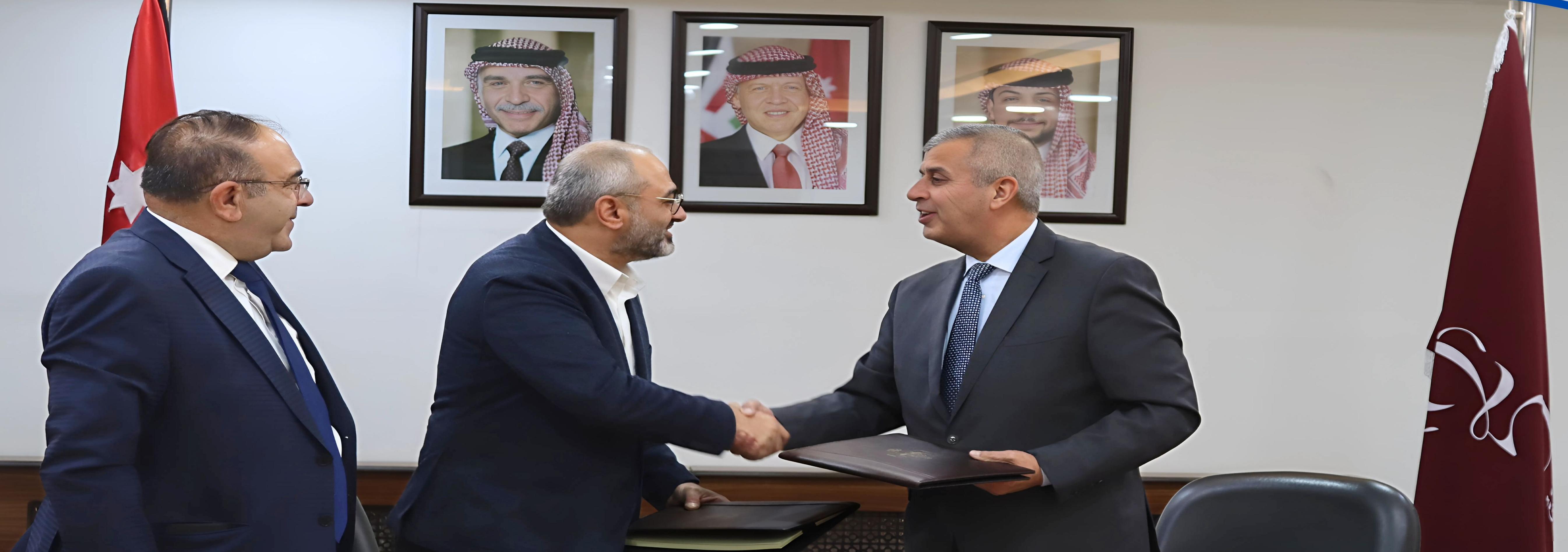 Madar Al-Saa Images 0.6319130905271029