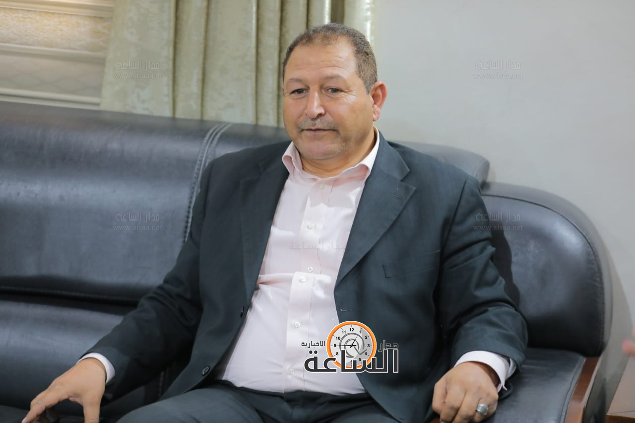 Madar Al-Saa Images 0.8135720385537399