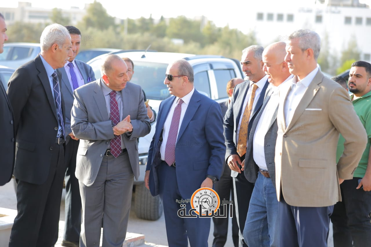 Madar Al-Saa Images 0.9682818238250874