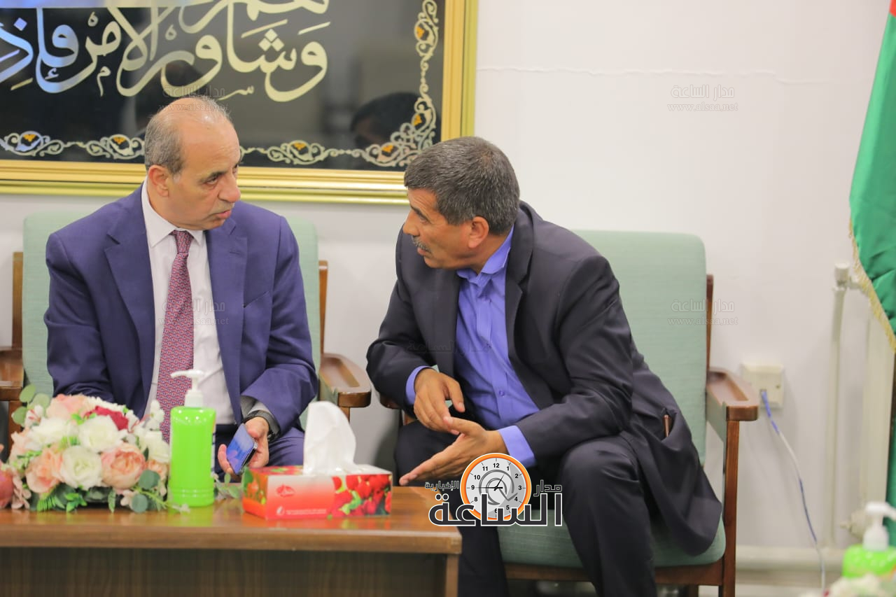 Madar Al-Saa Images 0.07486110122352163