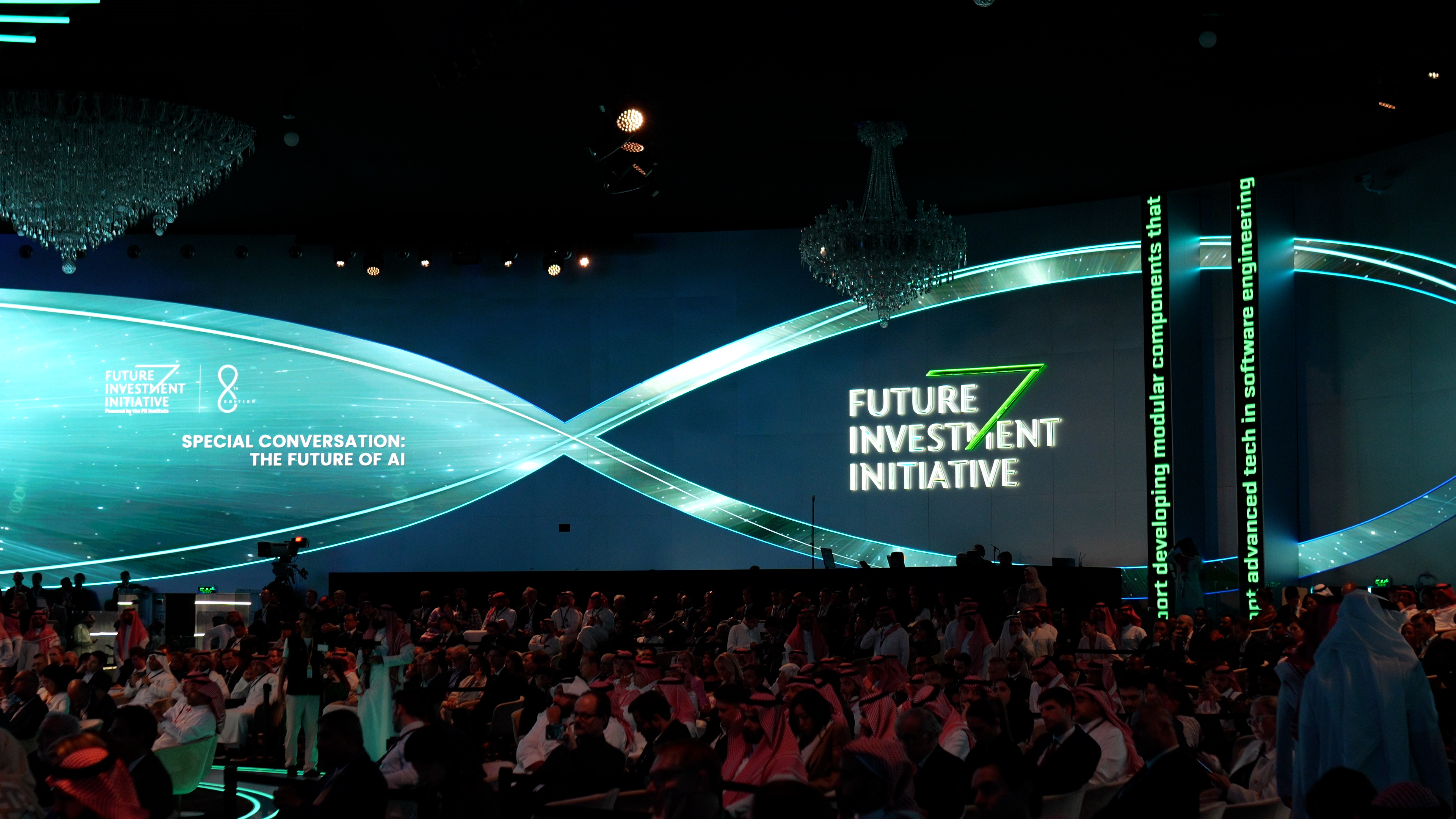 Madar Al-Saa Images 0.6016178399247398