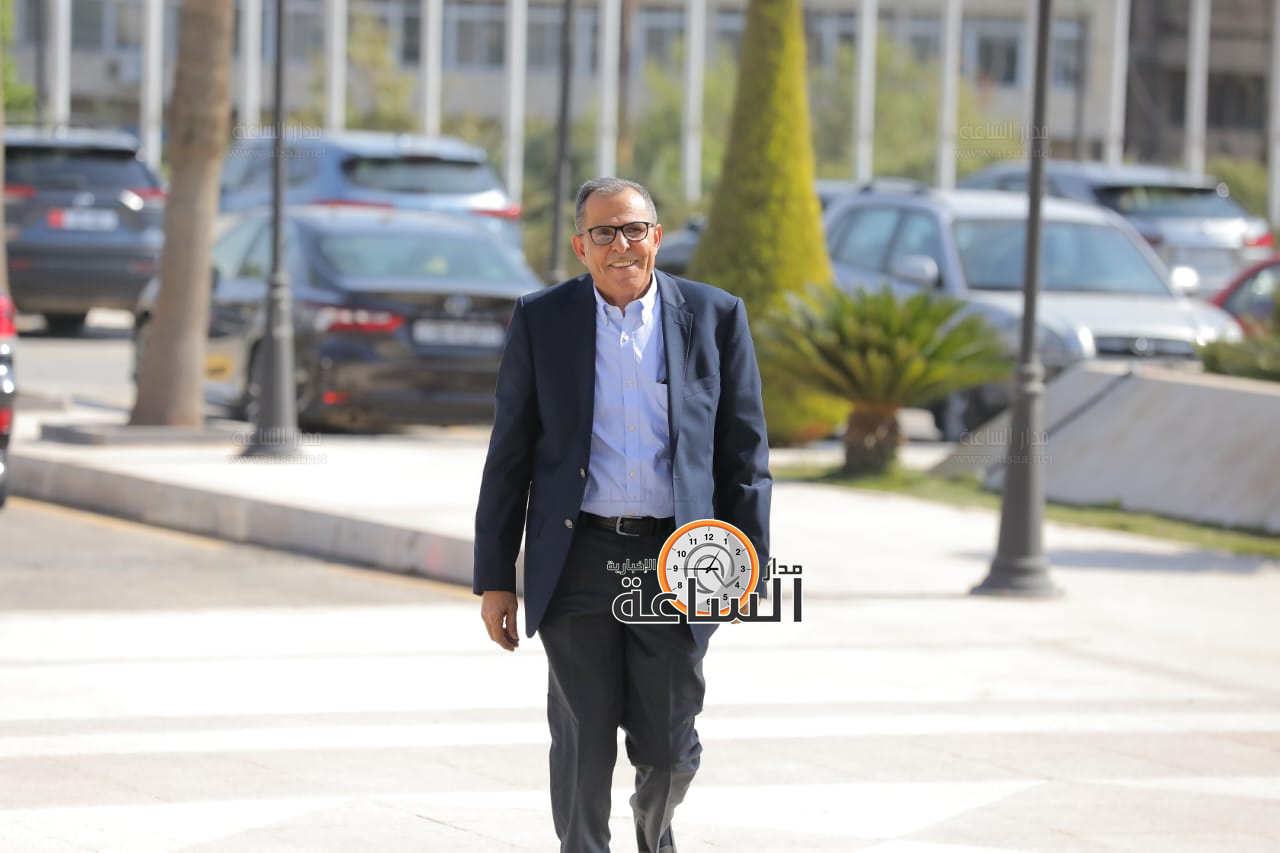 Madar Al-Saa Images 0.5884996294762568