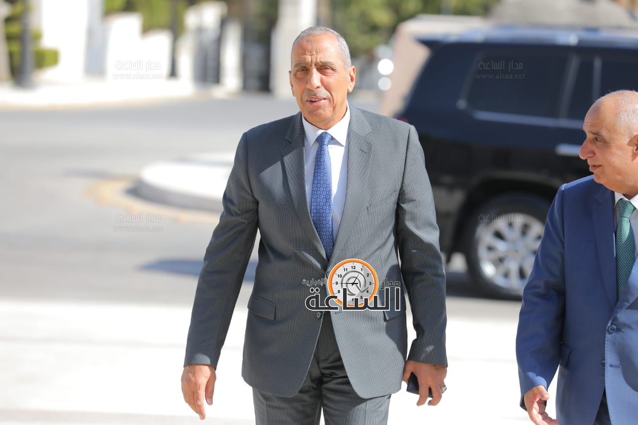 Madar Al-Saa Images 0.4074069483751652