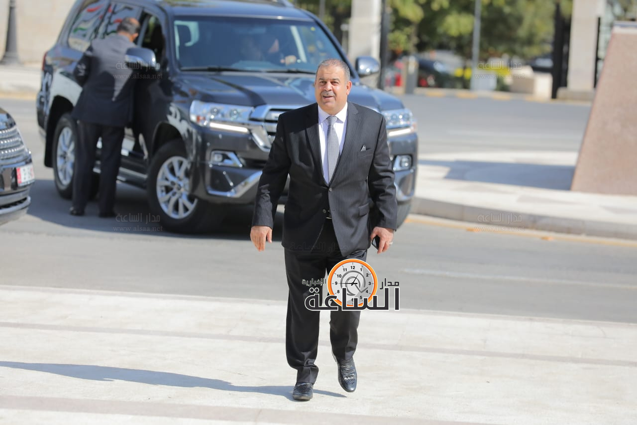 Madar Al-Saa Images 0.6834685843075516