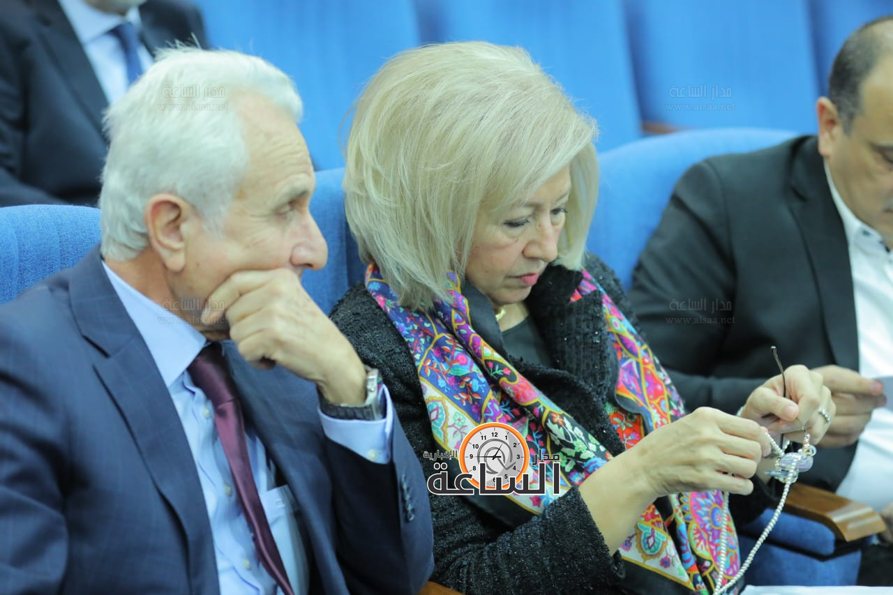 Madar Al-Saa Images 0.7387015333571205