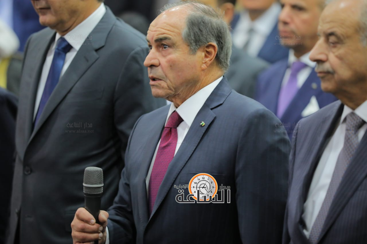 Madar Al-Saa Images 0.7712693764224796