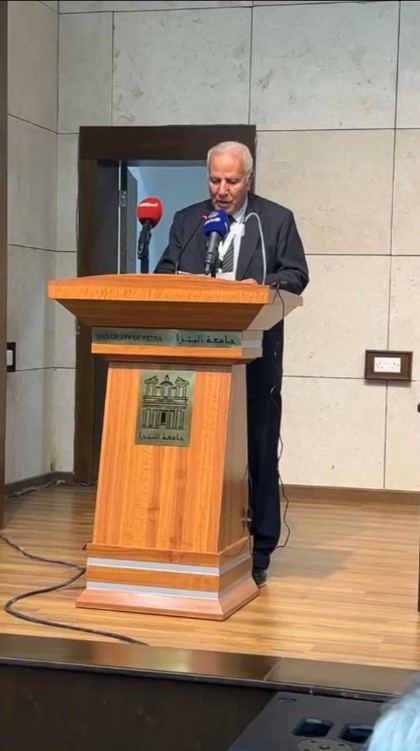 Madar Al-Saa Images 0.9415917135364713