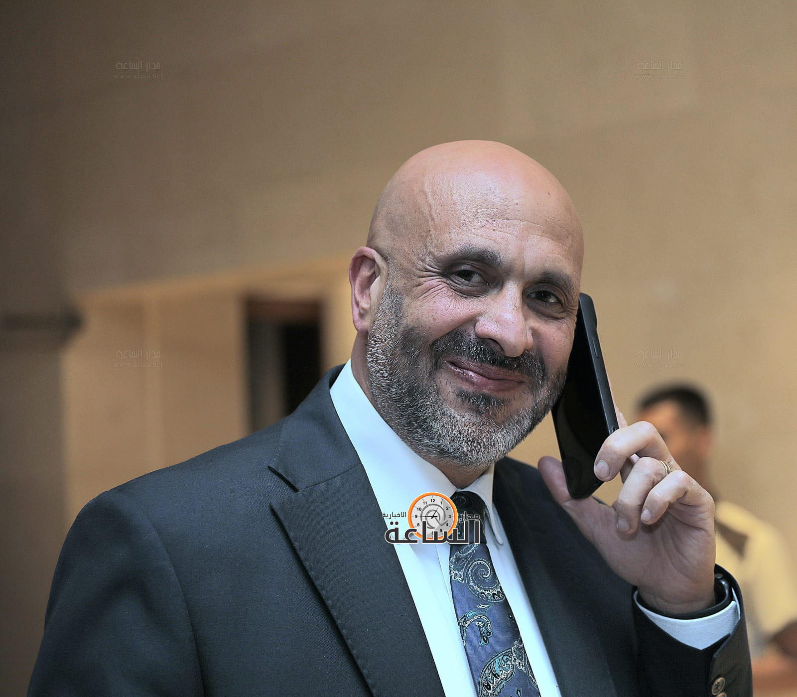 Madar Al-Saa Images 0.26666645804655875