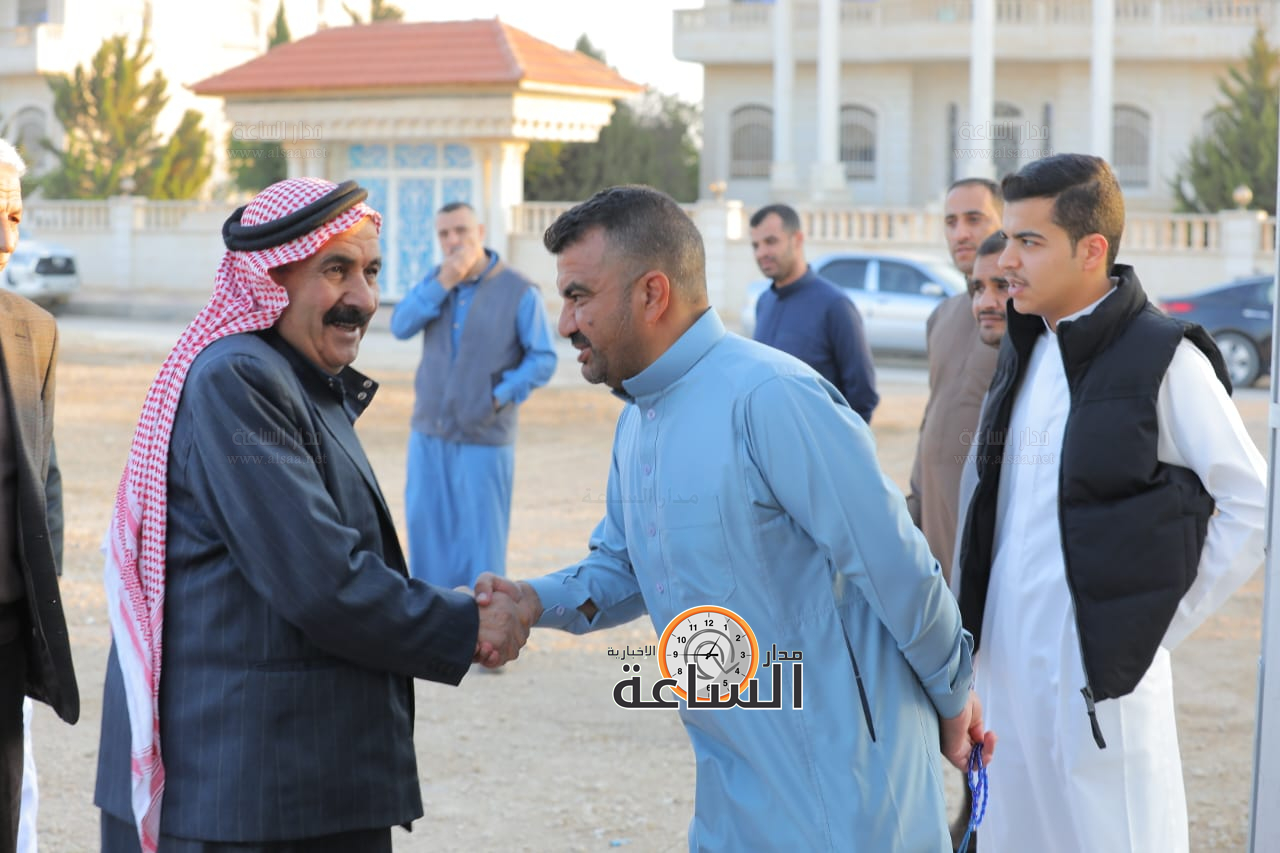 Madar Al-Saa Images 0.0043149537094824275