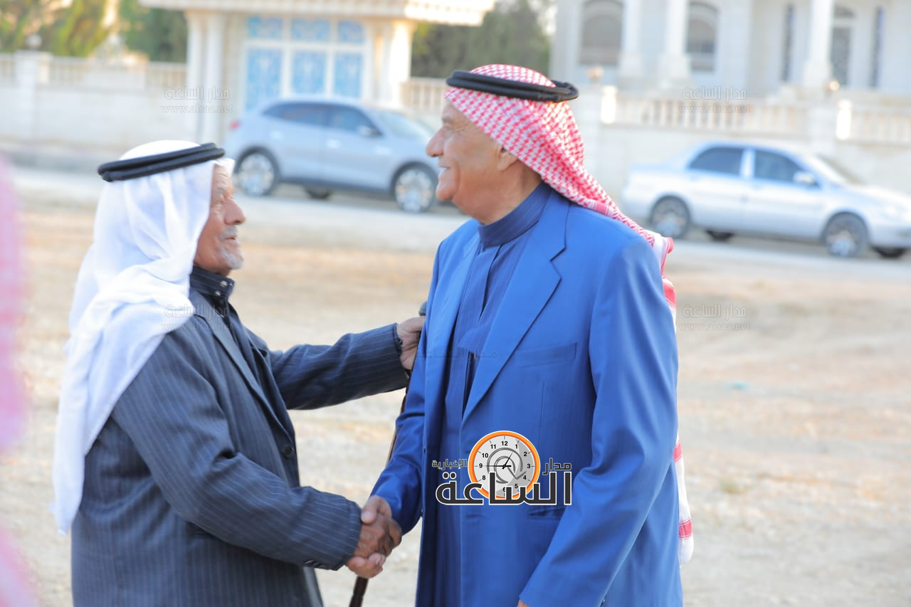 Madar Al-Saa Images 0.5641154602399212