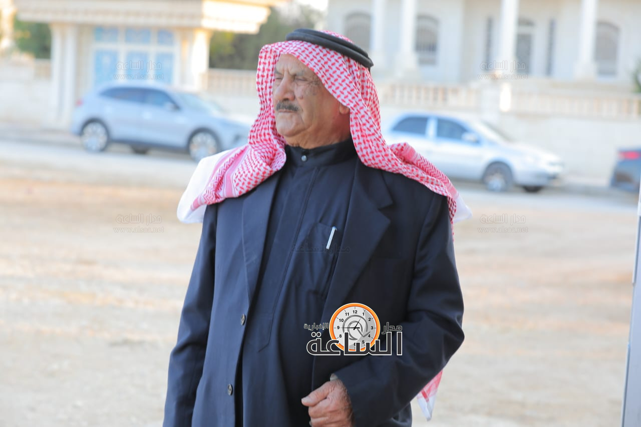 Madar Al-Saa Images 0.3268125832696409