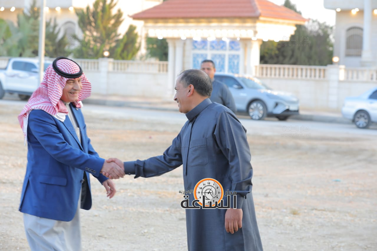 Madar Al-Saa Images 0.803104596174528