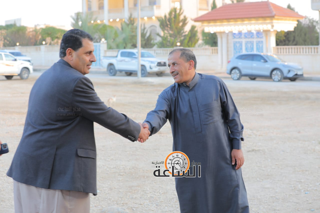 Madar Al-Saa Images 0.3108615342016454