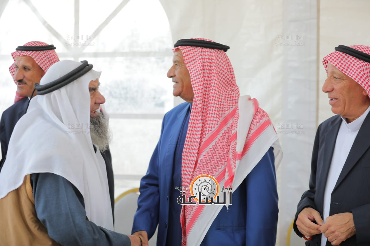 Madar Al-Saa Images 0.3858097893279757