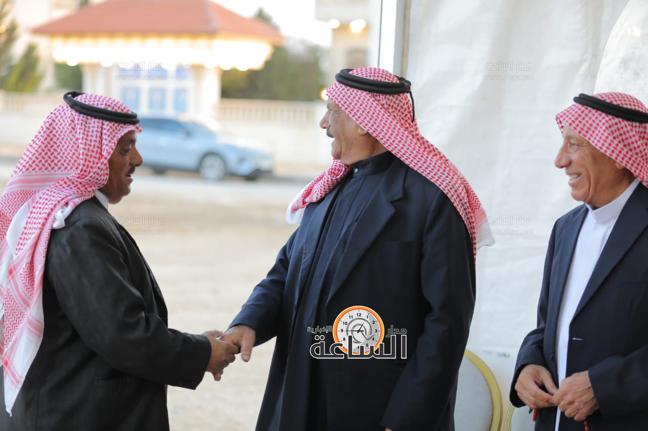 Madar Al-Saa Images 0.383045241350912