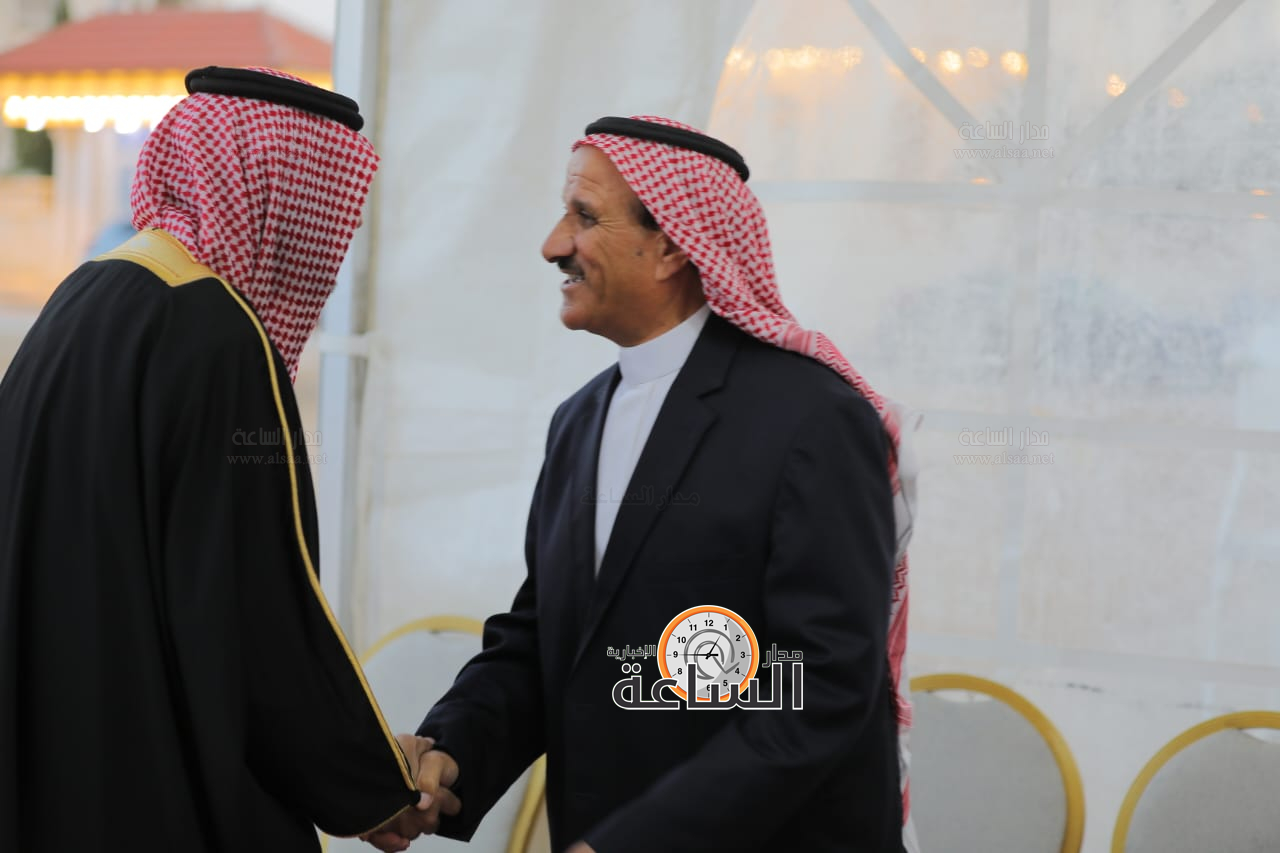 Madar Al-Saa Images 0.08836078585118035