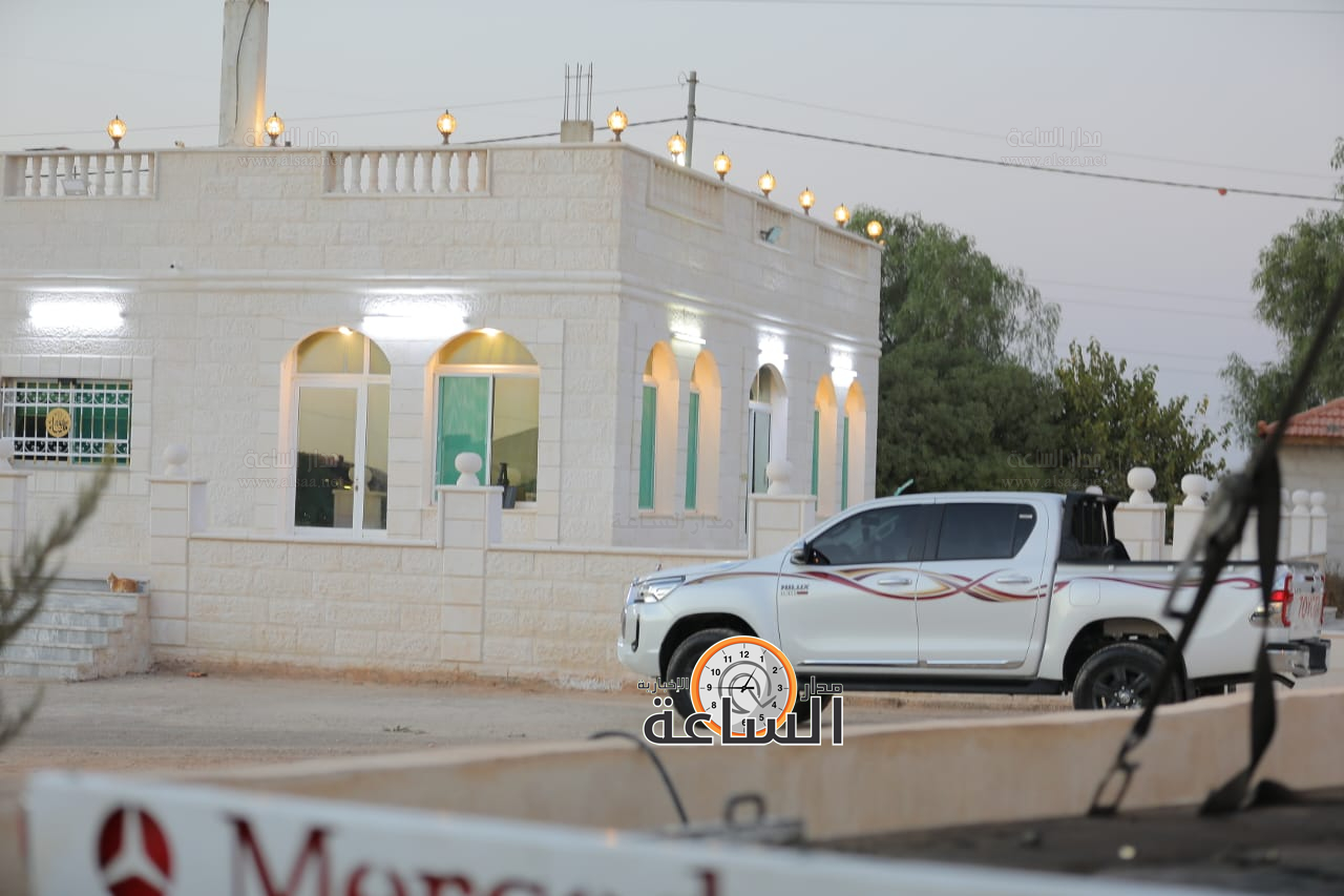 Madar Al-Saa Images 0.2450948013749008