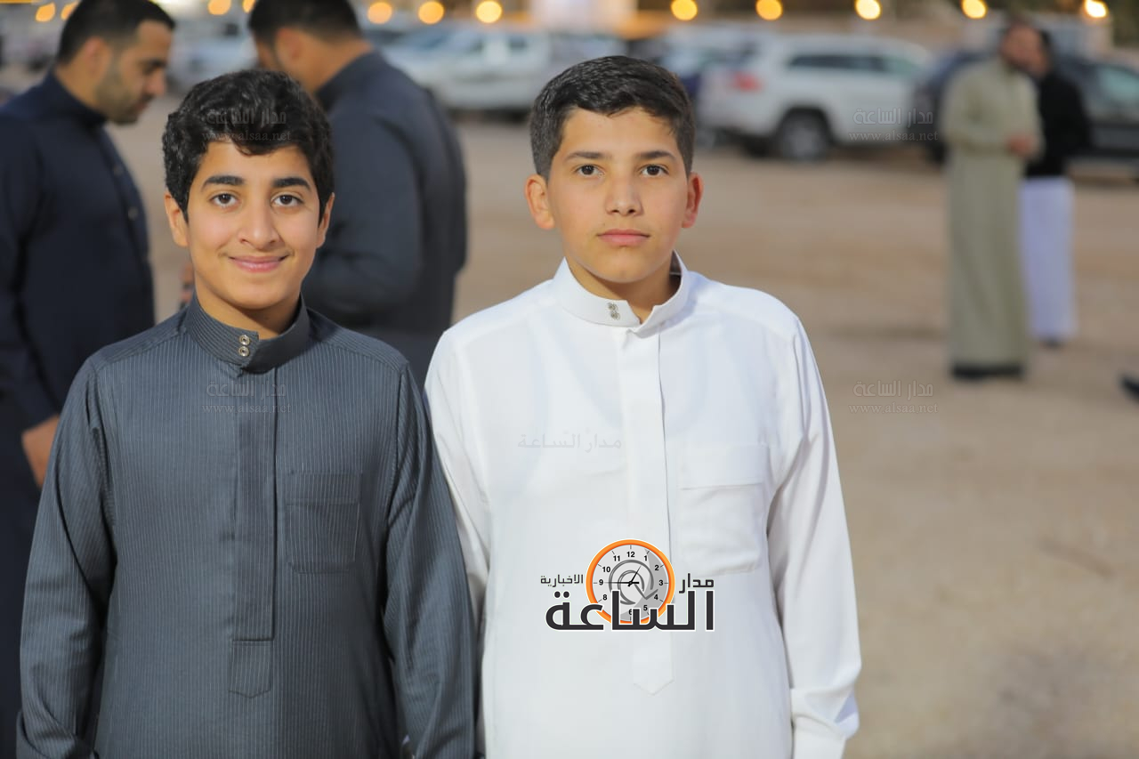 Madar Al-Saa Images 0.707455850435571