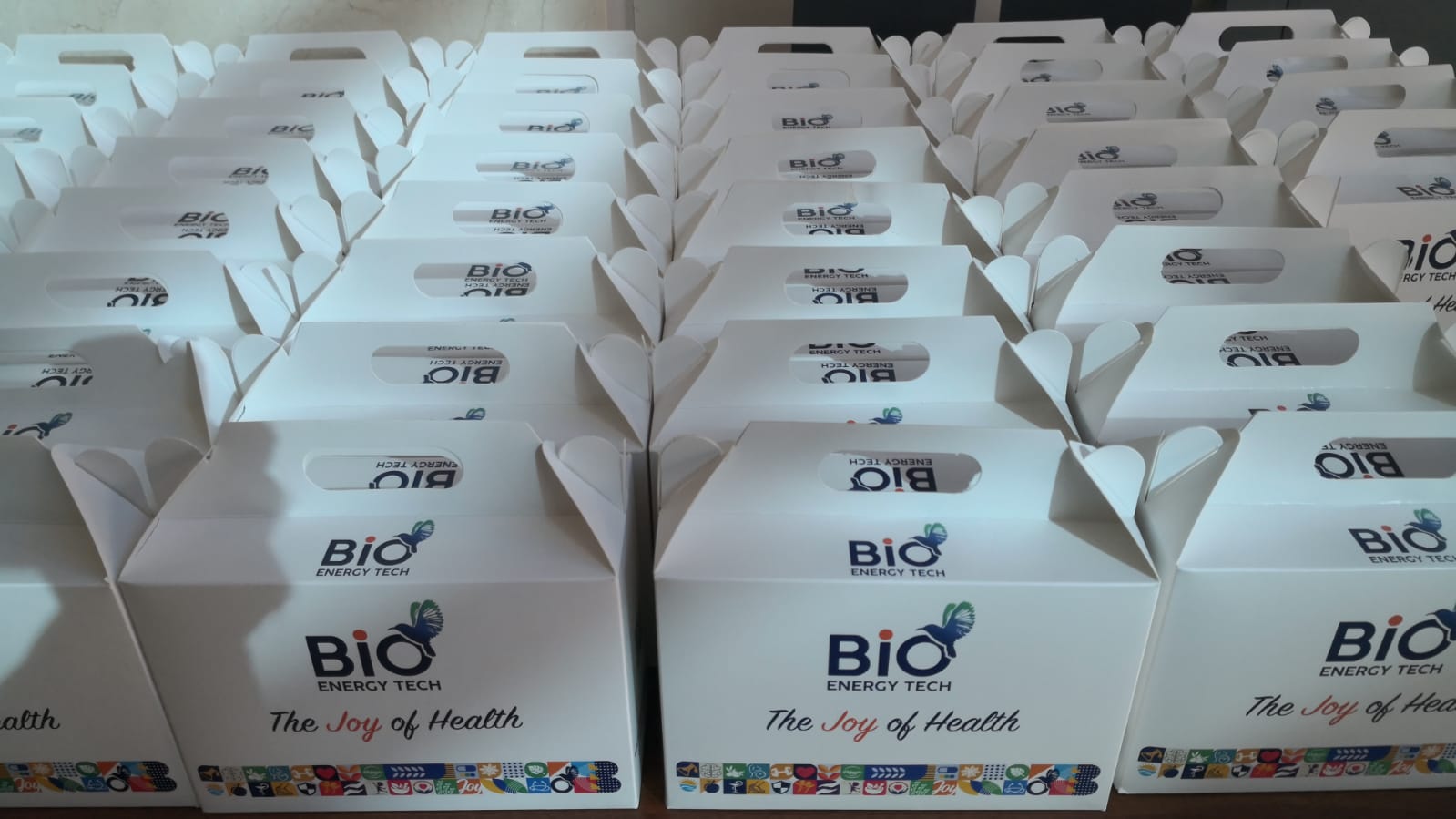 Madar Al-Saa Images 0.9944705687618054