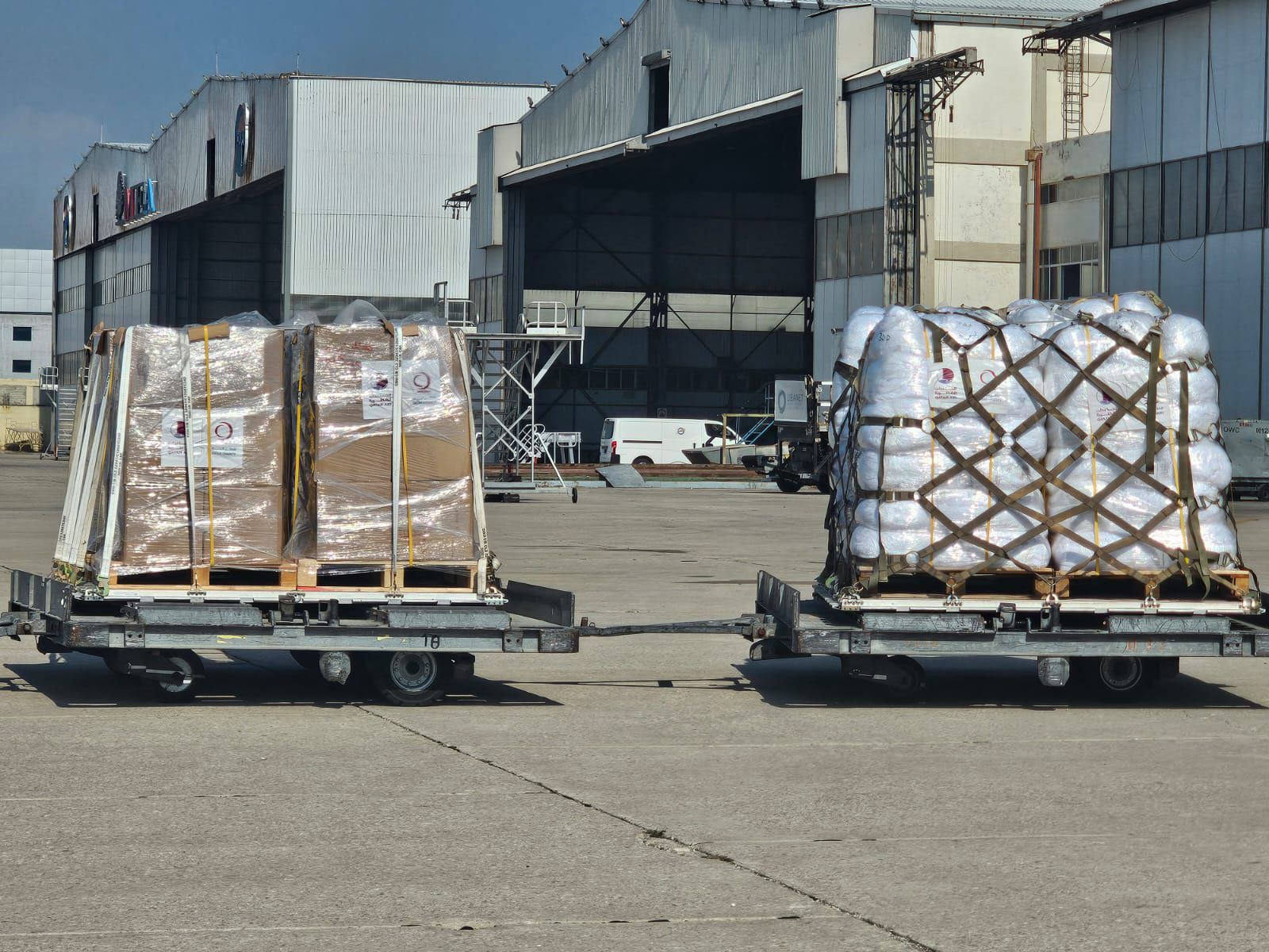 Madar Al-Saa Images 0.9148360412773313